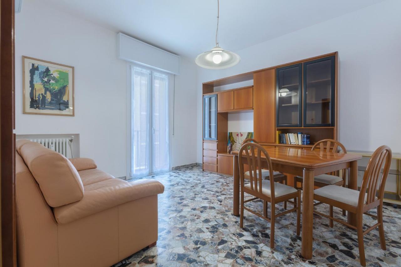 A 500 Mt Dalla Certosa Apartment Болоня Екстериор снимка